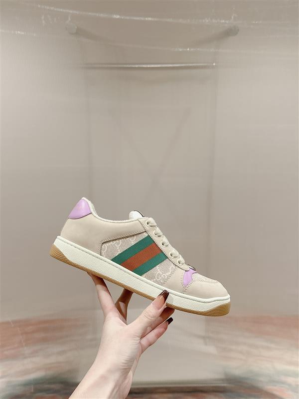 20243521352110 28011